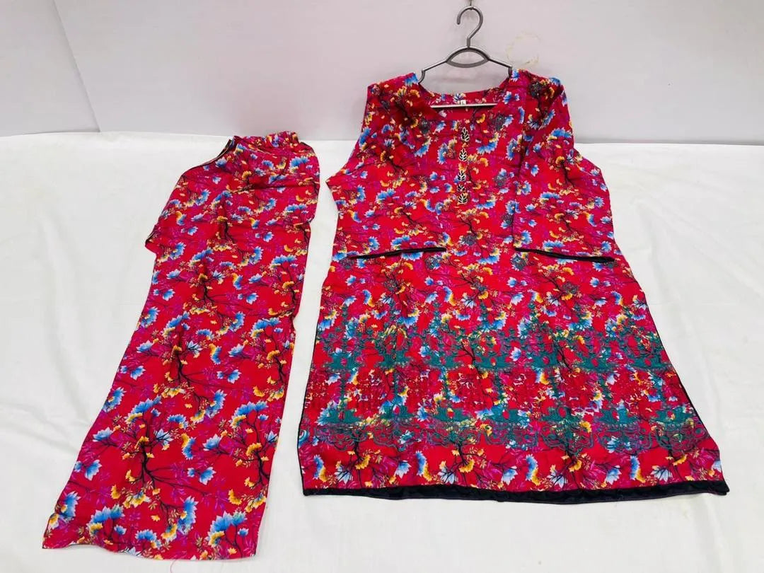 Lawn Printed Kurta Set for Women (RED)